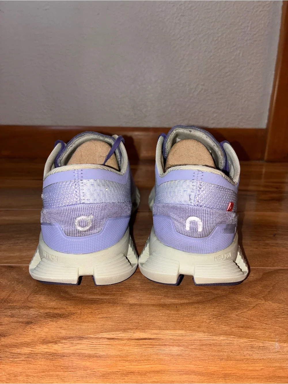 On Cloud X Women’s Running Training Athletic Shoe Lavender Purple - size 7.5